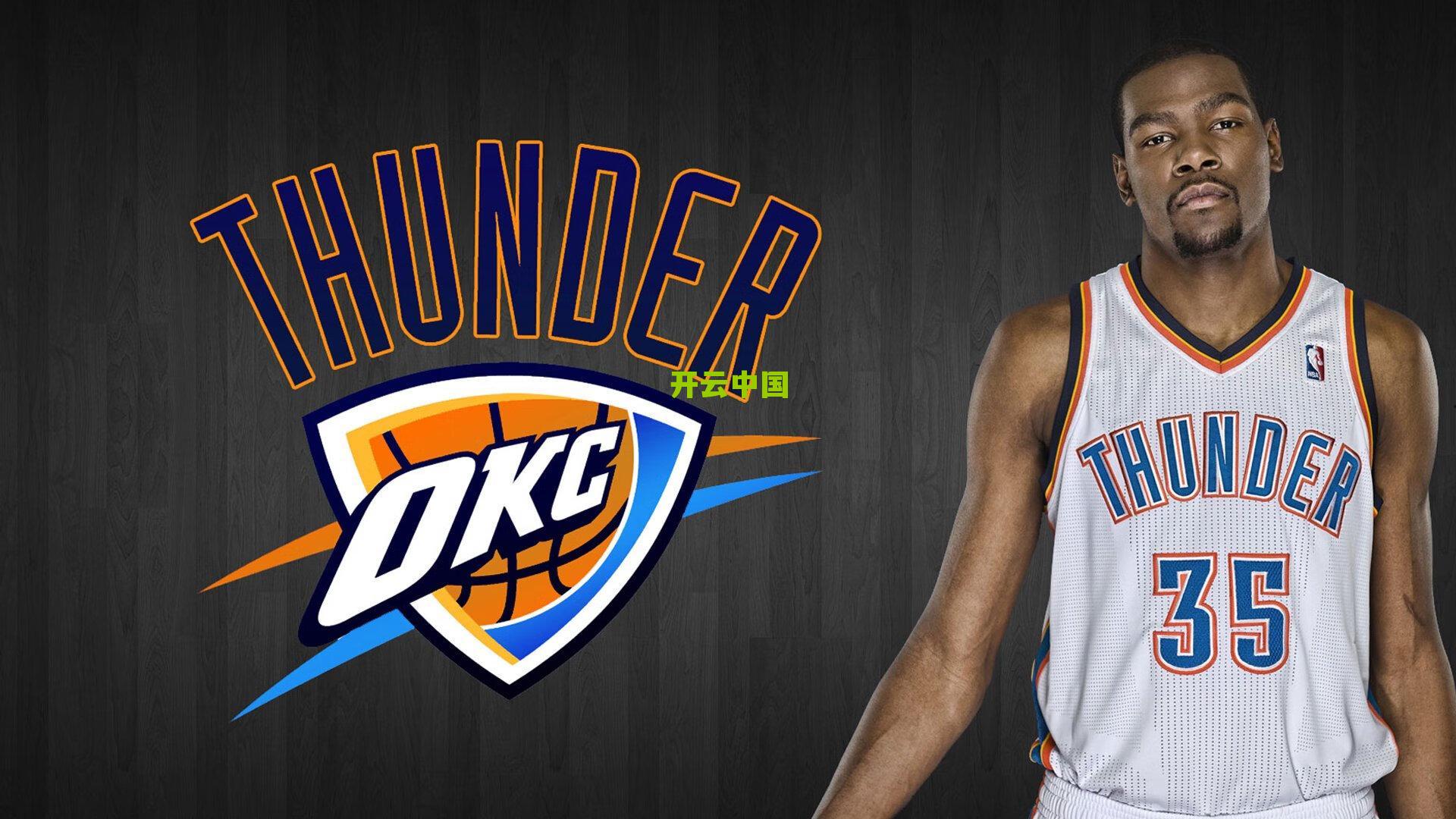 球员通道风波骤起!硬汉一步上前果断分隔 冷静处置获赞球场真领袖