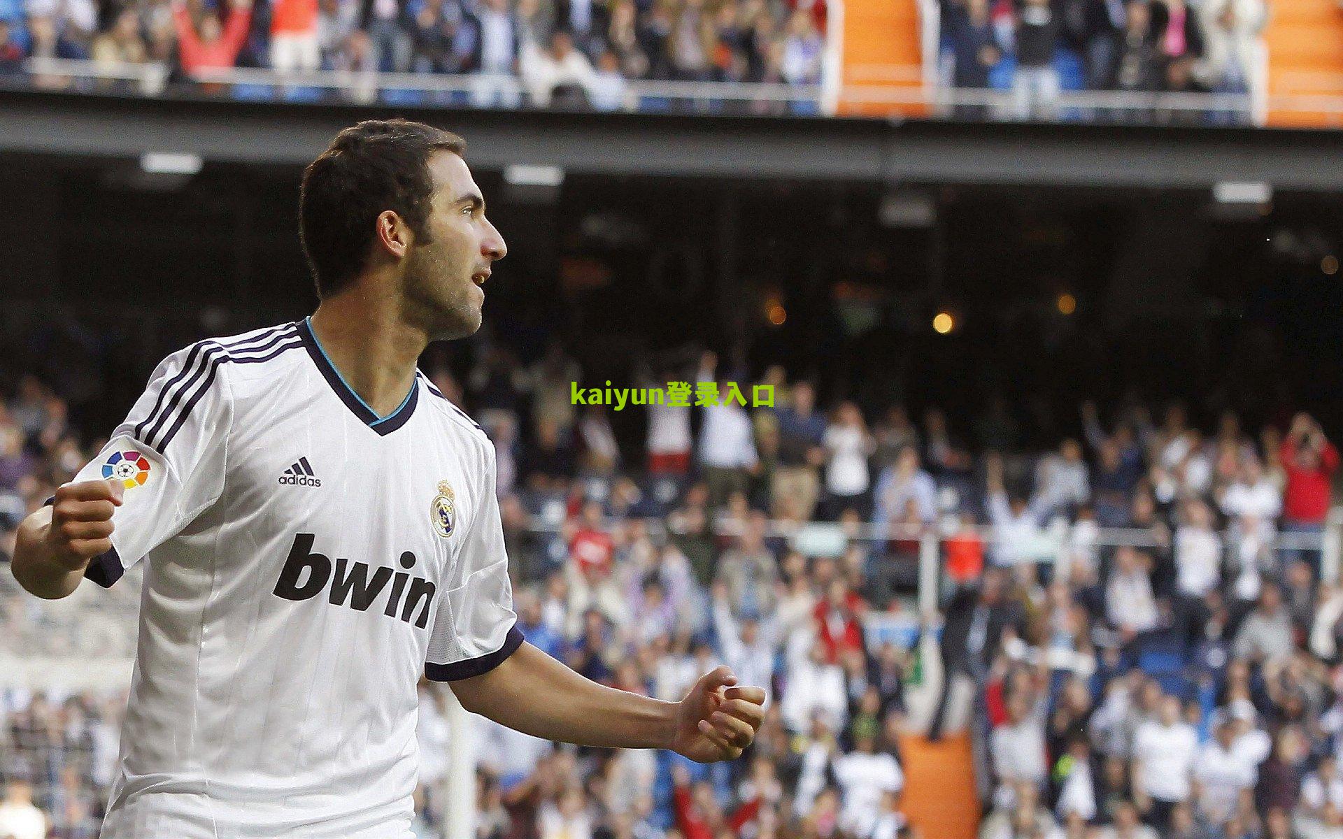 森林瞄准樱桃中场核心，锋线首选锁定葡超神锋塔雷米